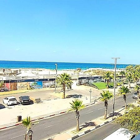 Beachfront Studio Apartment Bat Yam 412 Eksteriør billede