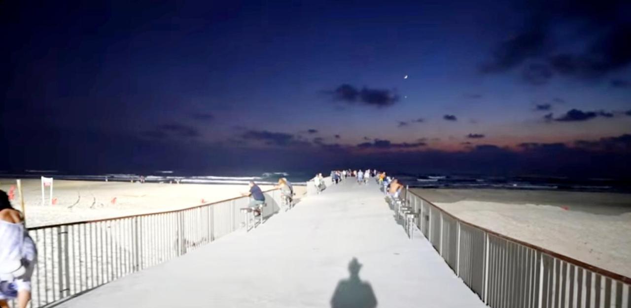 Beachfront Studio Apartment Bat Yam 412 Eksteriør billede