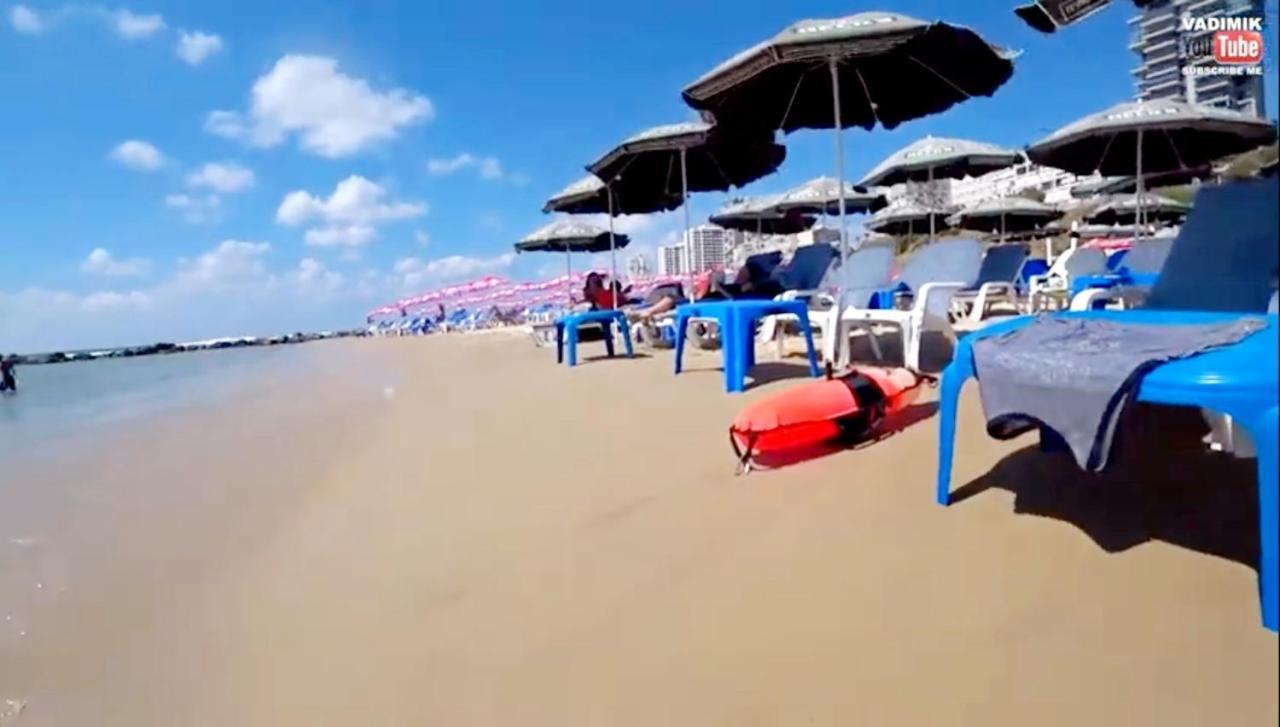 Beachfront Studio Apartment Bat Yam 412 Eksteriør billede