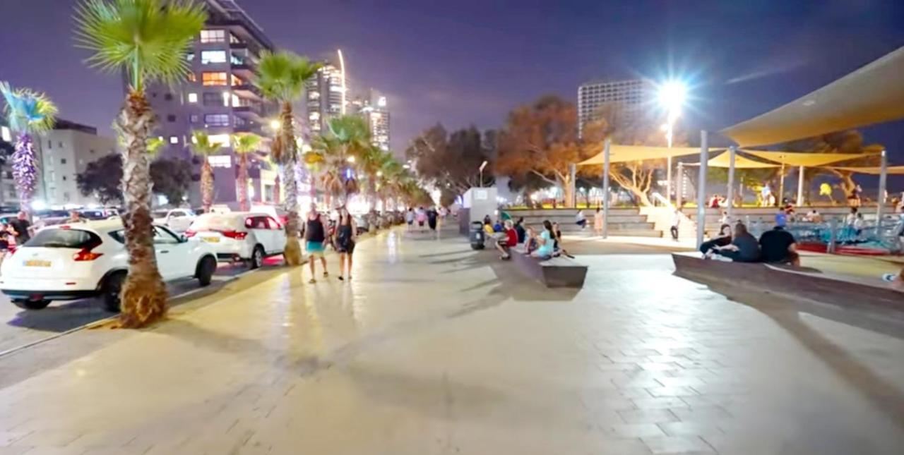 Beachfront Studio Apartment Bat Yam 412 Eksteriør billede