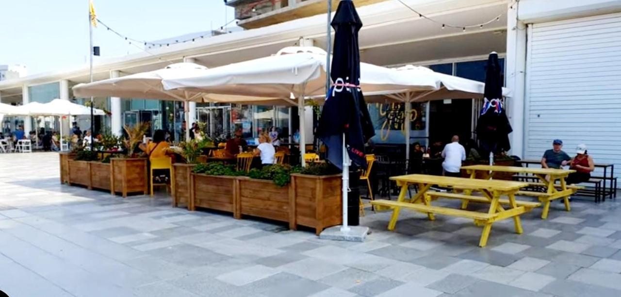 Beachfront Studio Apartment Bat Yam 412 Eksteriør billede