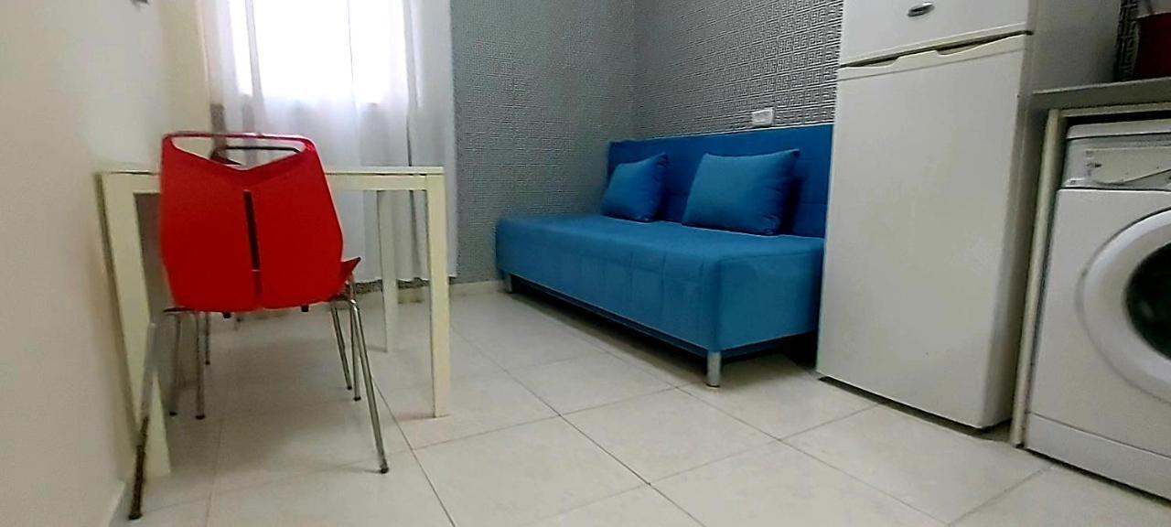 Beachfront Studio Apartment Bat Yam 412 Eksteriør billede